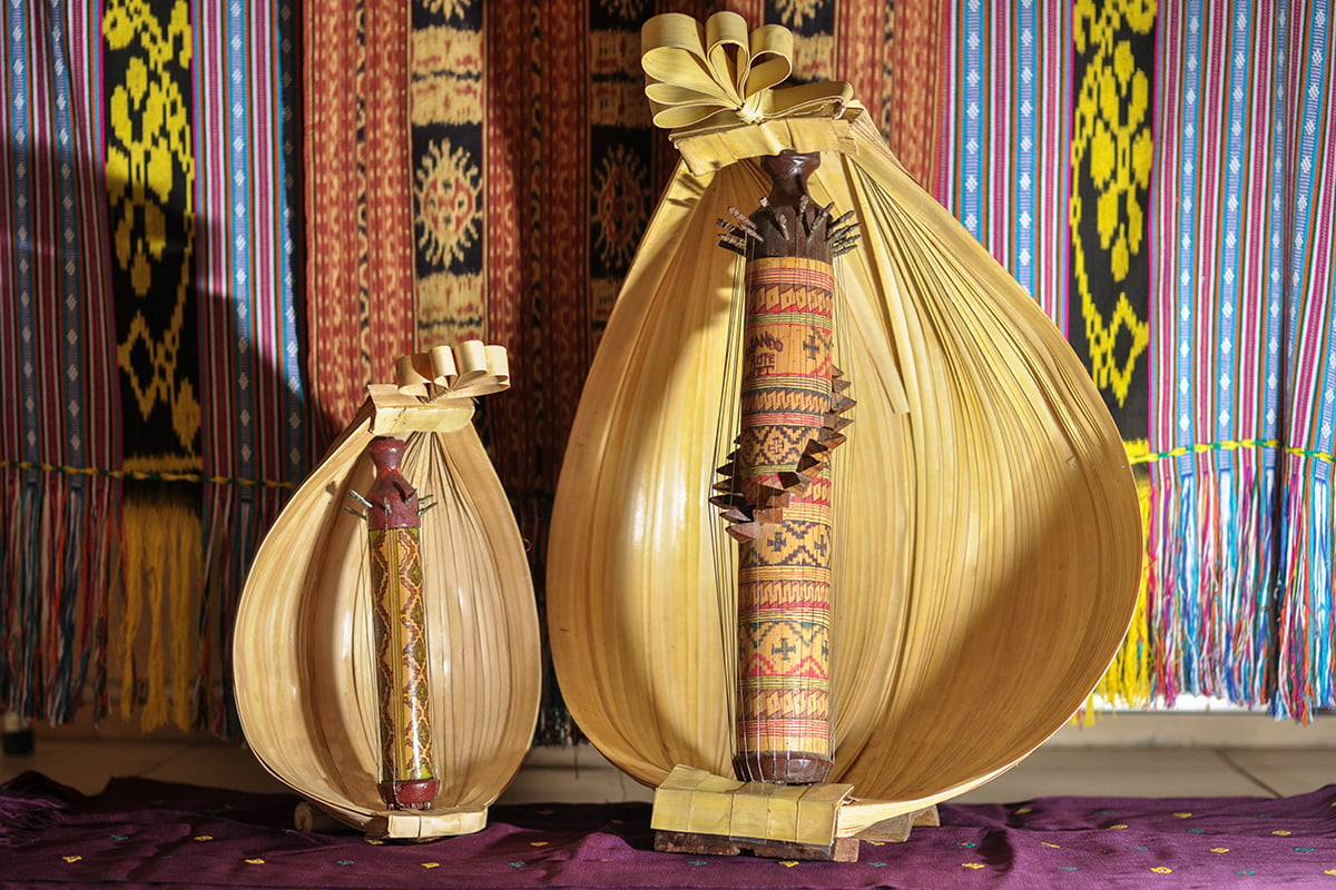 alat musik tradisional
