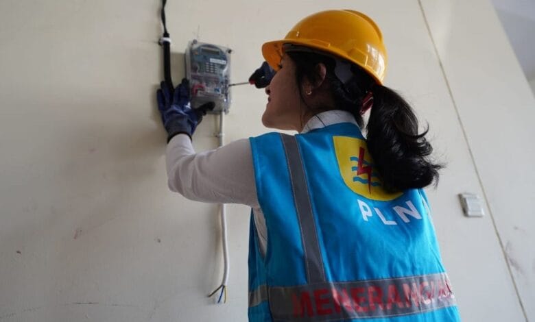 pemasangan sambungan listrik baru