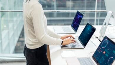 memilih laptop