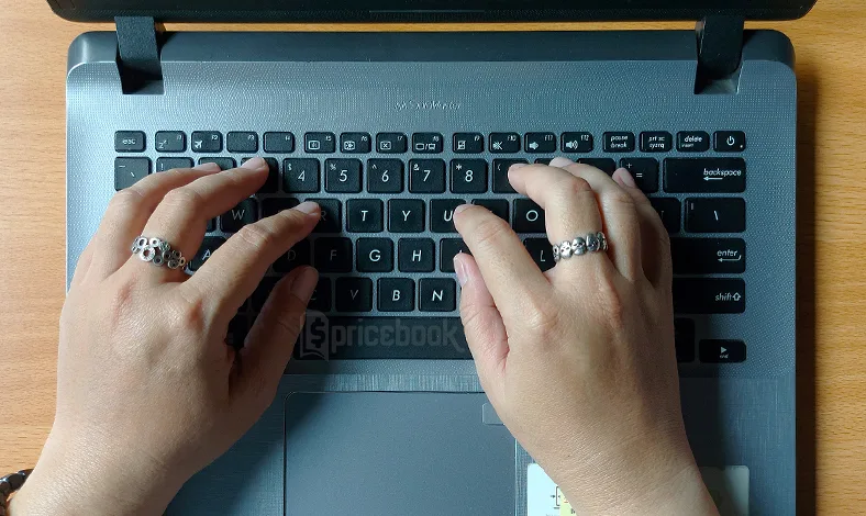keyboard laptop tidak berfungsi