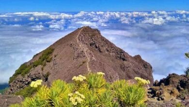 Mitos gunung Raung