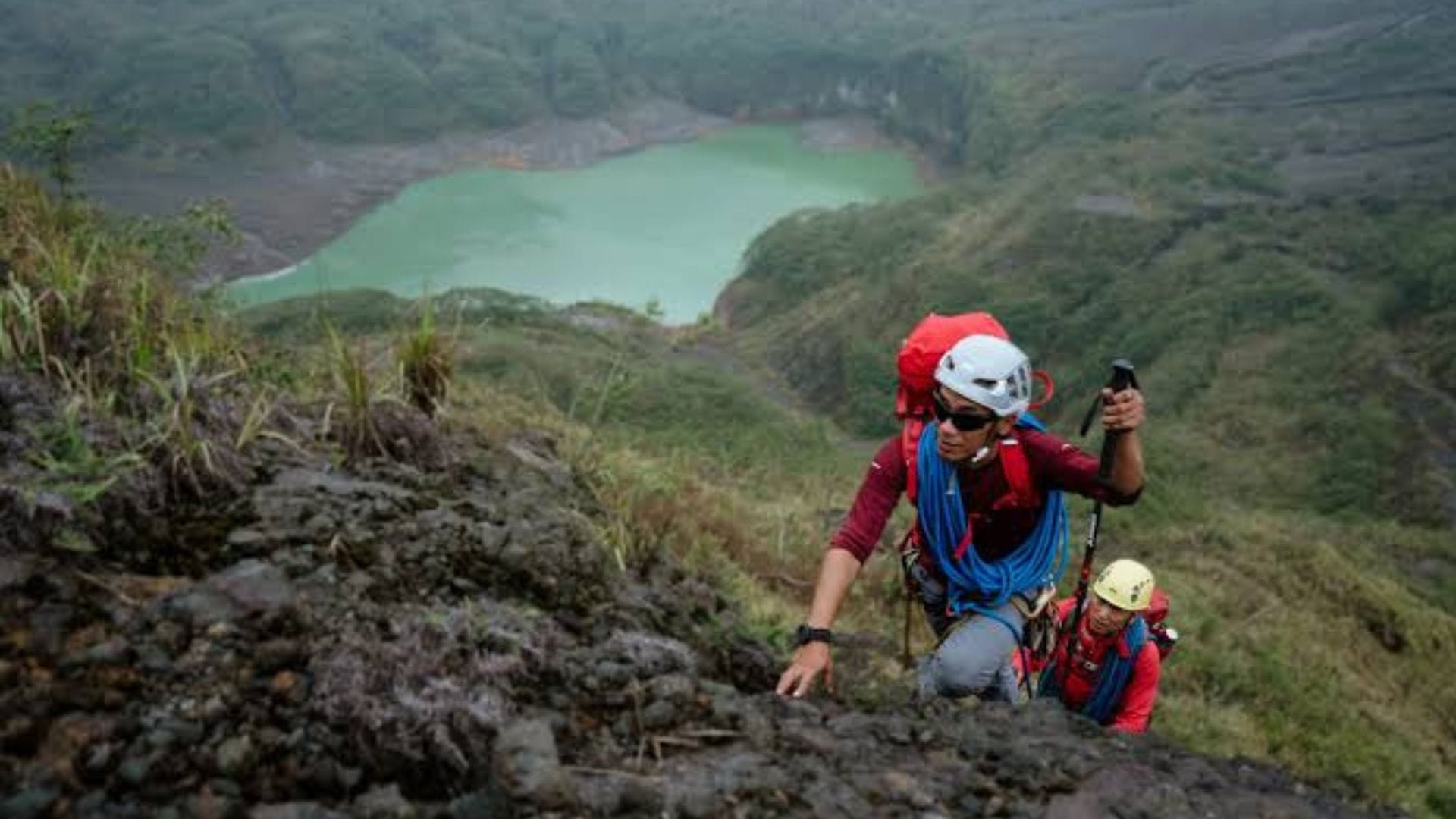 Mitos gunung kelud